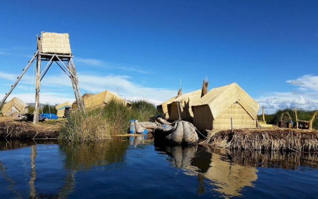 Islas Uros Lodge