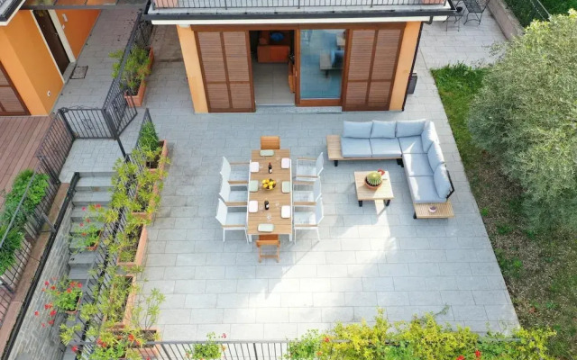 teresita in baveno with 3 bedrooms and 2 bathrooms