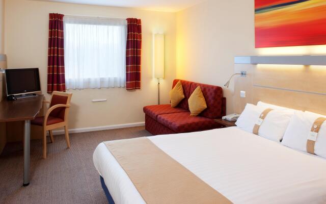 Holiday Inn Express Cardiff Airport by IHG