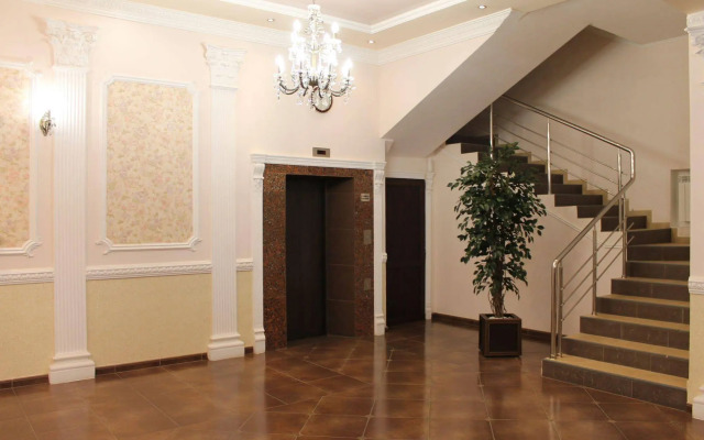 Hotel Kavkaz