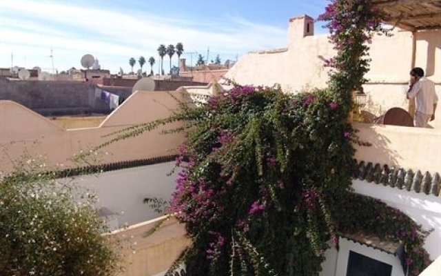 Dar Essakaya