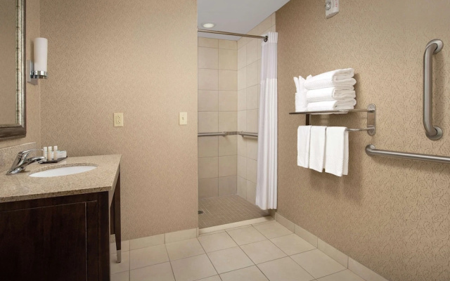 Embassy Suites Birmingham - Hoover