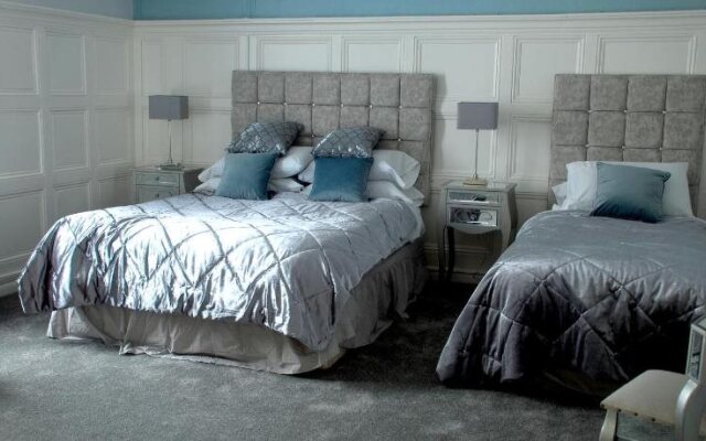 The Metropole