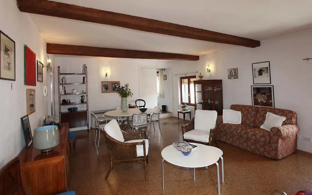 Palazzo Contarini Della Porta Di Ferro