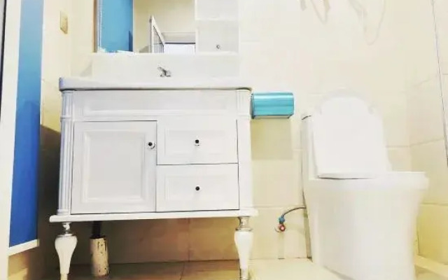 Longshan Pengyuan Apartment