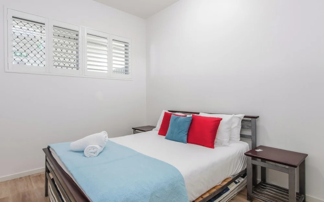 Drift Apartments