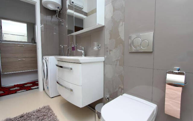 Apartment Edi