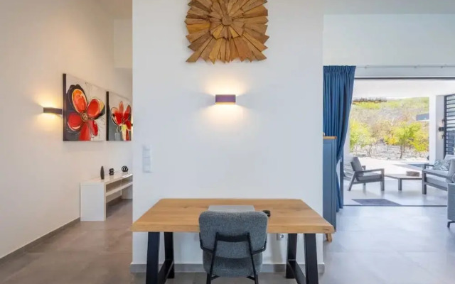 Villa Holiday Dream Sun Sea Serenity