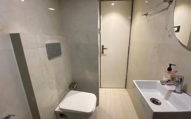 Hotel Golden Star- Near International Airport