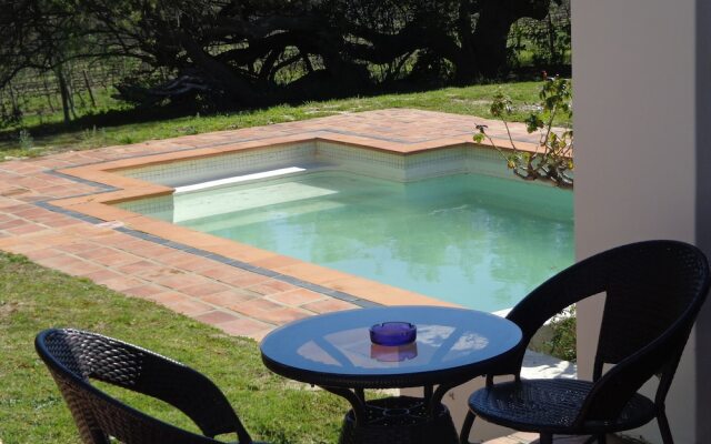 Topiary Vineyard Cottages