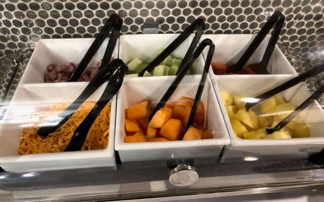 Best Western Plus Gateway Inn & Suites