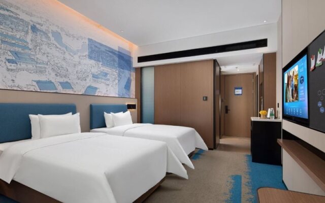 Hampton by Hilton Hefei West Railway Station Sili River