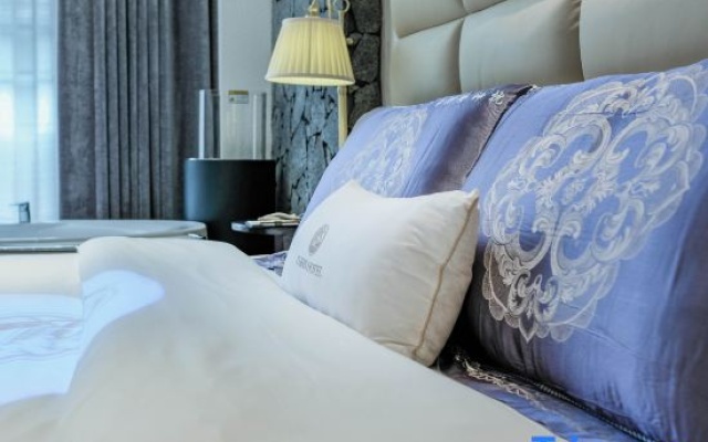 Cliff Hotel – Guest Rooms – Tongren