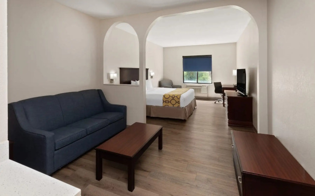 Baymont by Wyndham Houston Brookhollow