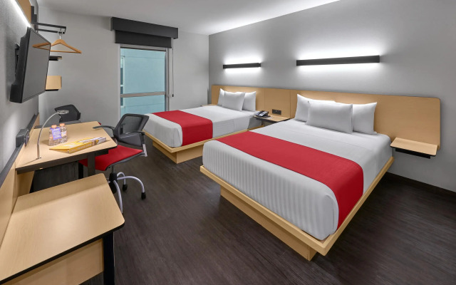 City Express by Marriott Ciudad de México La Villa