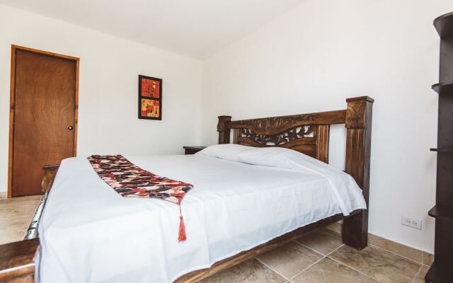 The Rock House Hostel - Adults Only