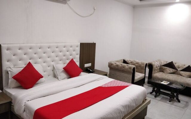 OYO 24209 The Pearly Gate