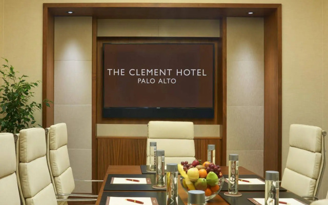 Clement Palo Alto – All-Inclusive Urban Resort
