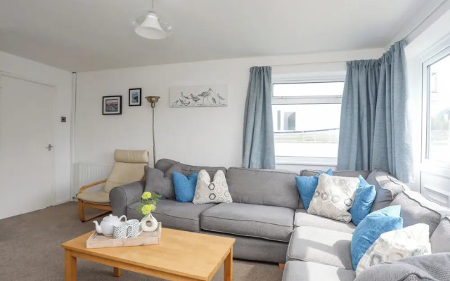 Crows Nest - Rhosneigr