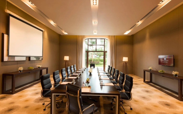 DoubleTree Resort by Hilton Hainan Chengmai