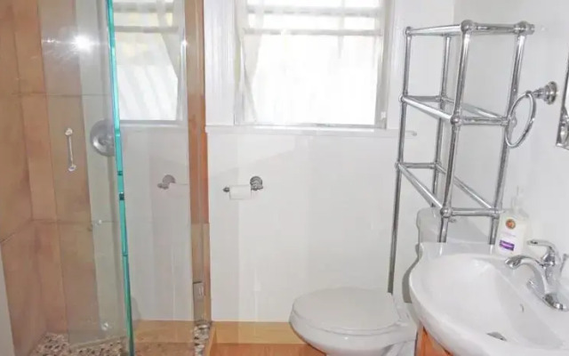 LA Room Rental