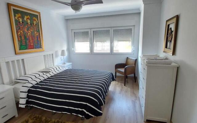 Apartamento frente a la playa Piso 2