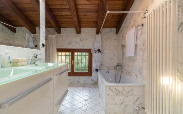 Ca' Malvasia - BolognaRooms