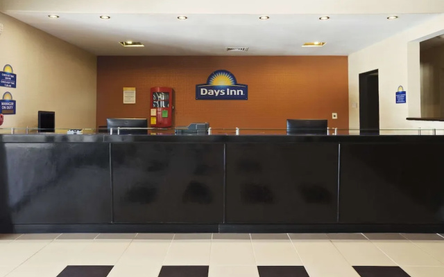 Days Inn Henryetta