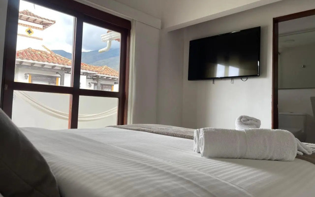 Hotel Miracle by MJV