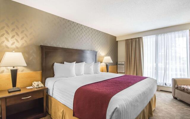 Prestige Riverside Lodge