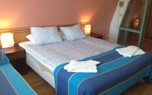 Hotel Månen