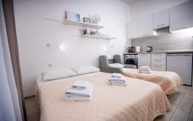 Apartments on Voskresenskaya street 14