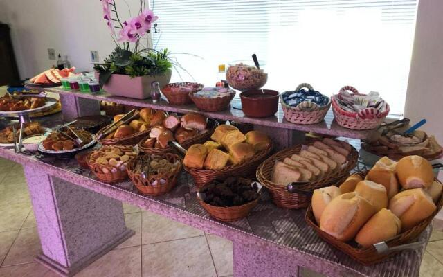 Hotel Paraíso Dos Alpes