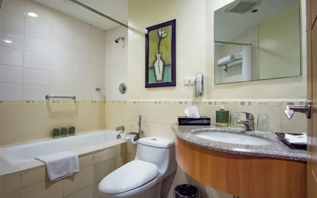 Greenhills Elan Hotel