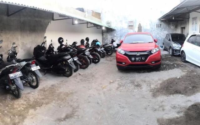 Penginapan Taman Makassar Indah