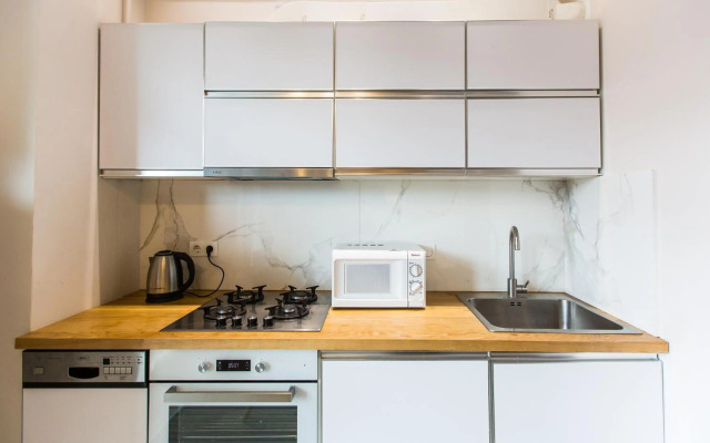 Апартаменти з сучасним ремонтом, вул. Проспект Чорновола 16є