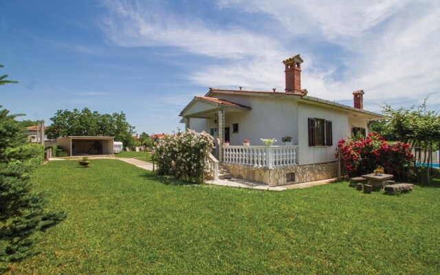Stunning Home in Nedescina With Wifi and 3 Bedrooms