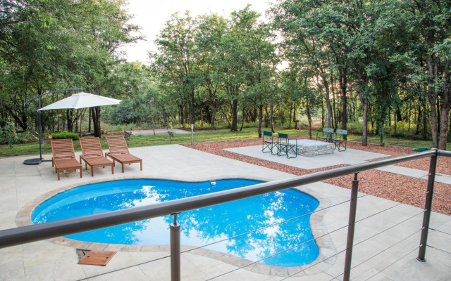 Kingly Bush Villa