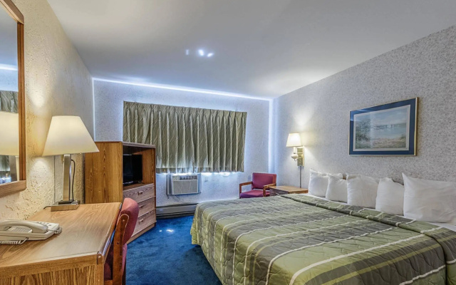 Days Inn by Wyndham La Crosse