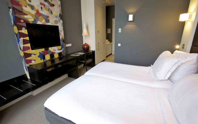 Hotel JL No76