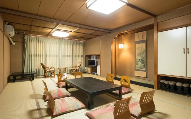 Awara Grand Hotel