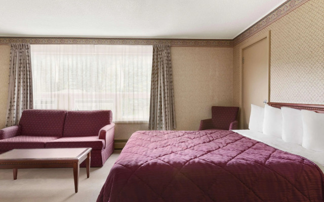 Travelodge by Wyndham Edmundston