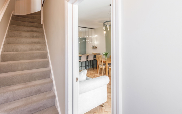 Host Stay Alice Hideaway