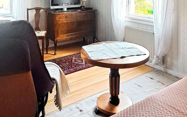 6 Person Holiday Home in Vara