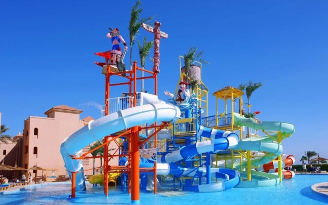 Albatros Aqua Blue Azrak VIP Package