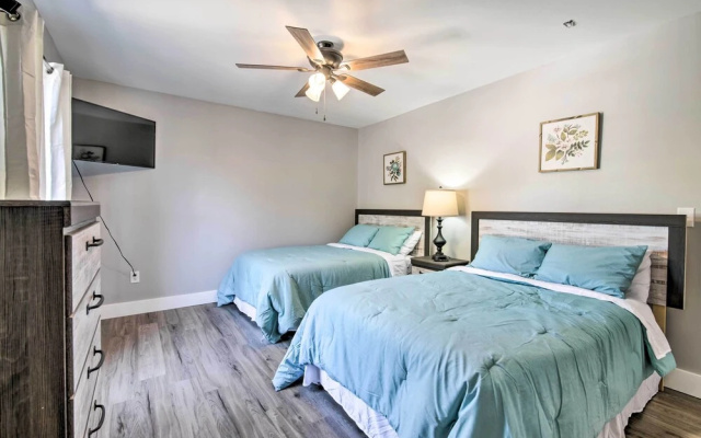 Airy Townhome: Close to Kayaking & Boating!