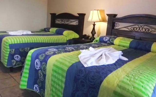 Hotel Puerto Libre