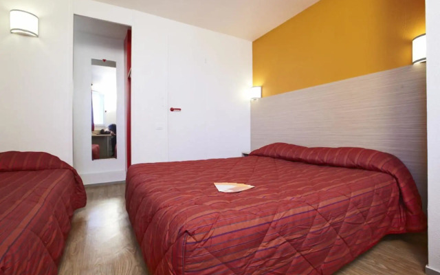 Hotel Premiere Classe Cherbourg - Tourlaville