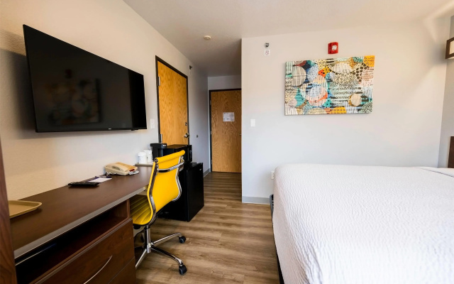 Microtel Inn & Suites by Wyndham Cheyenne