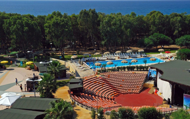Serenè Resort